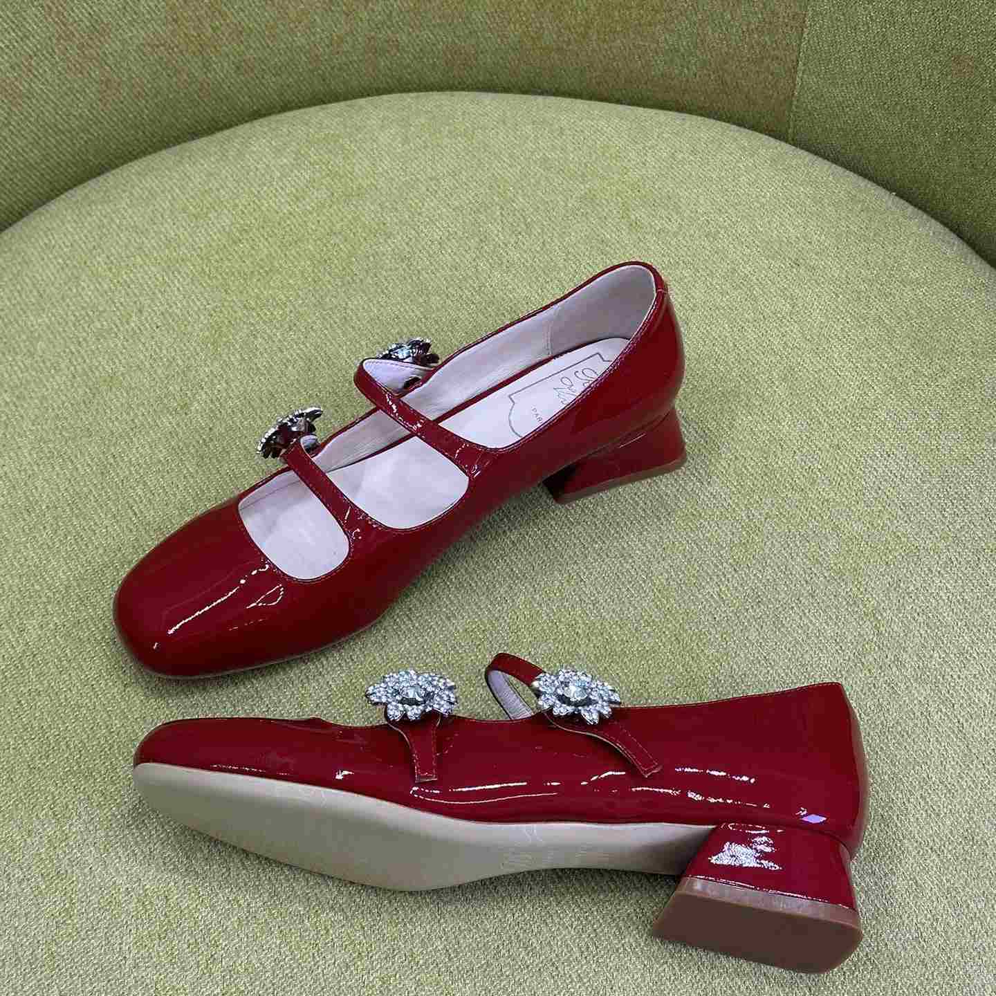 Roger Vivier Bouquet Strass Babies Ballerinas in Patent Leather - 