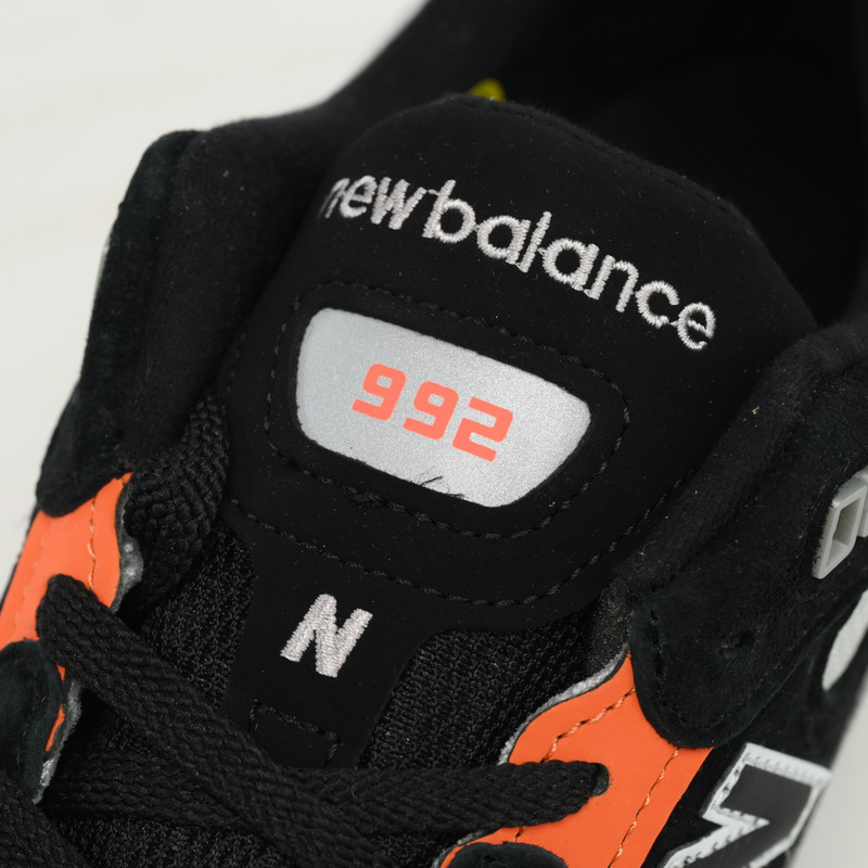 New Balance 992 Gray Orange Sneakers      M992GBO   - 