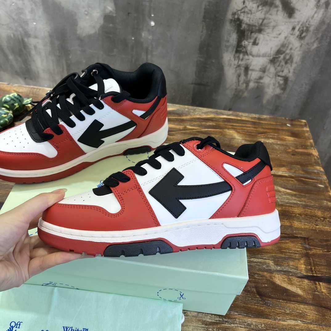 Off-White Out Of Office OOO Sneakers - 