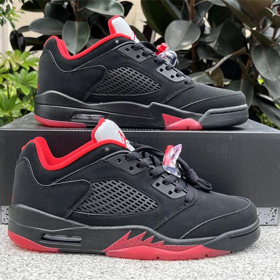 Air Jordan 5 Low “Alternate” Sneakers      819171-001 - 