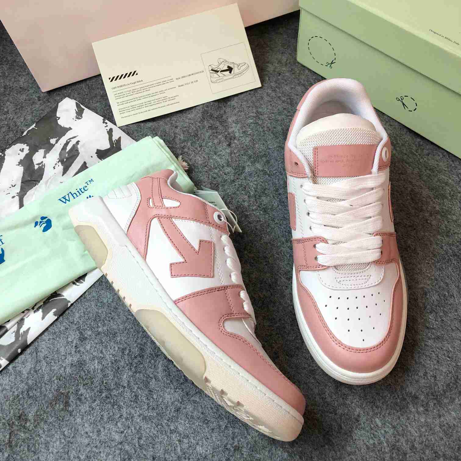 Off-White Out Of Office Lace-Up Sneakers - 