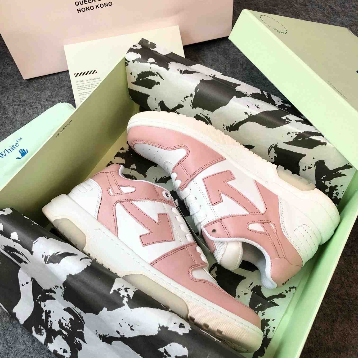 Off-White Out Of Office Lace-Up Sneakers - 