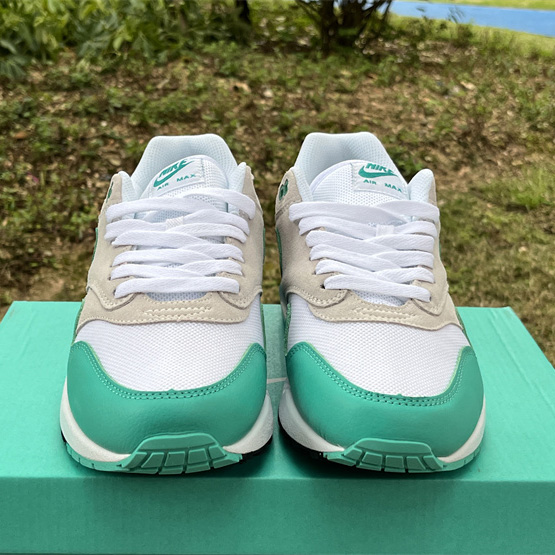 Nike Air Max 1 “Clear Jade” Sneaker    DZ4549-001 - 