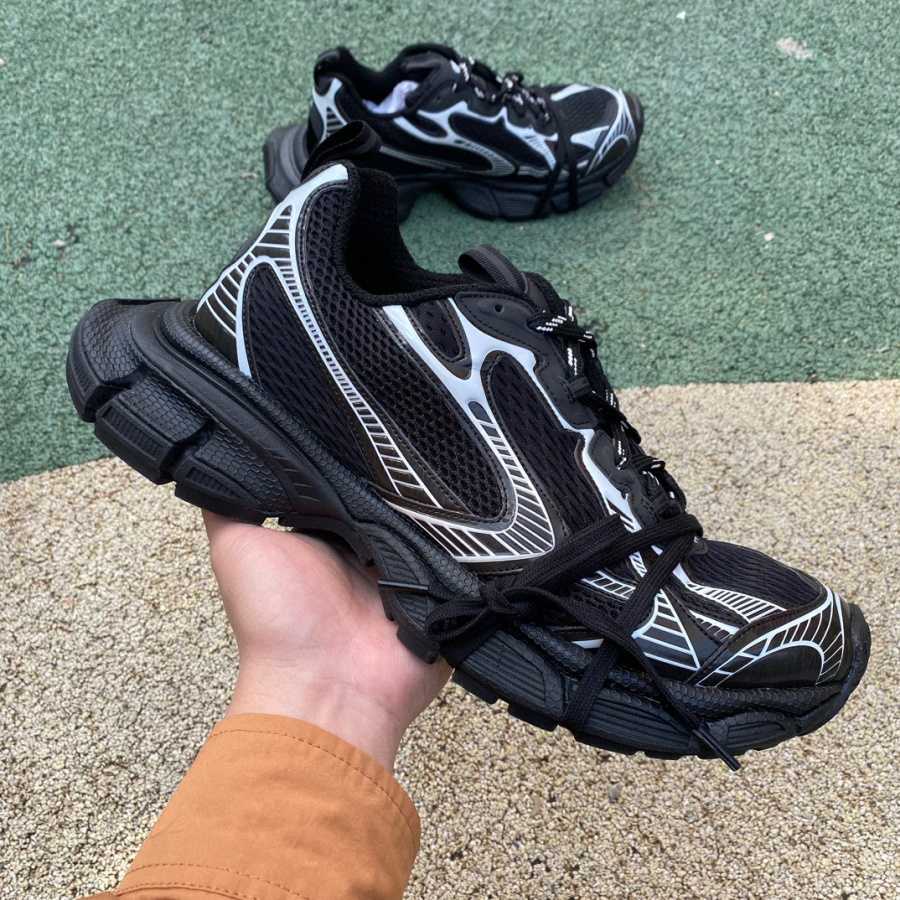 Balenciaga 3XL Sneakers - 