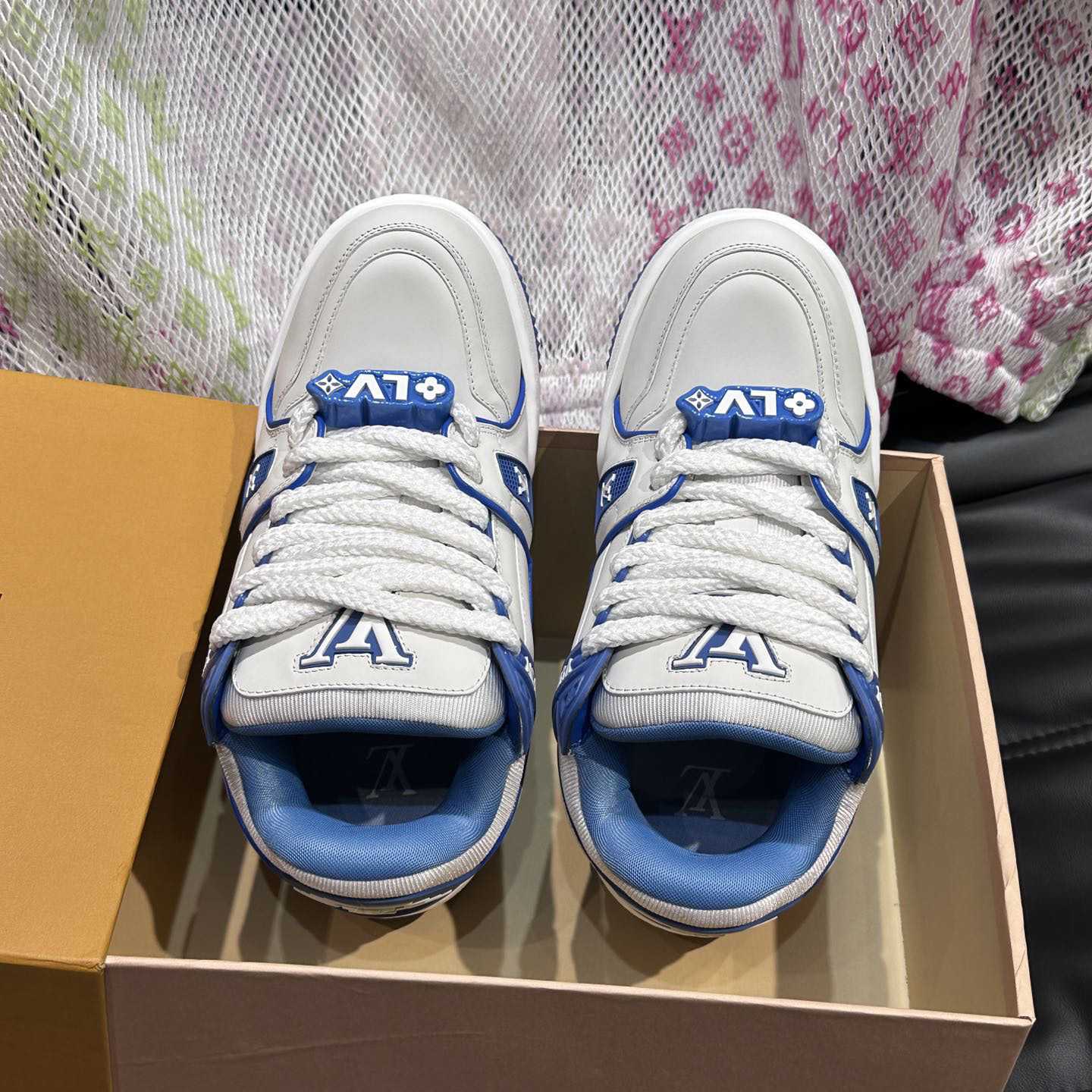 Louis Vuitton LV Trainer Maxi Sneaker   1ACRLE - 