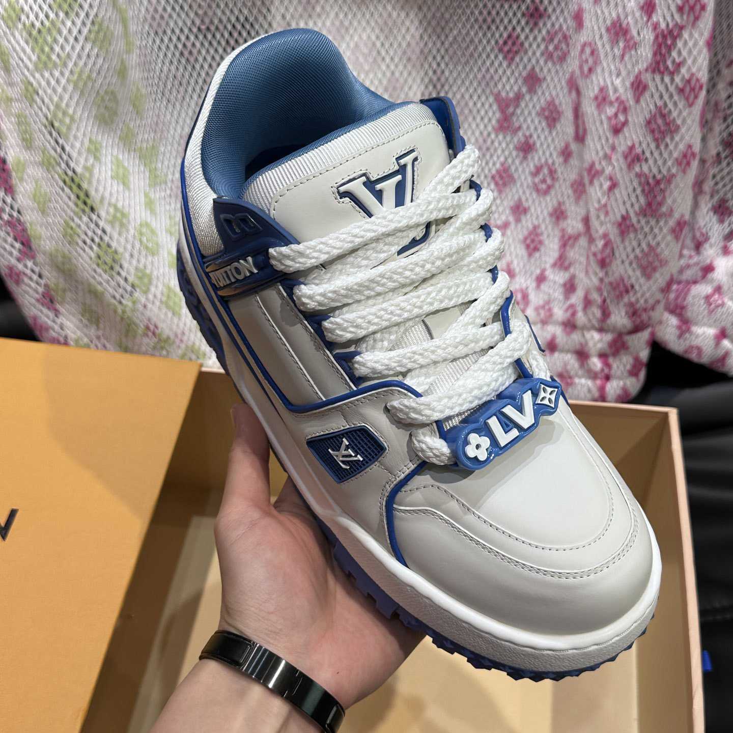 Louis Vuitton LV Trainer Maxi Sneaker   1ACRLE - 