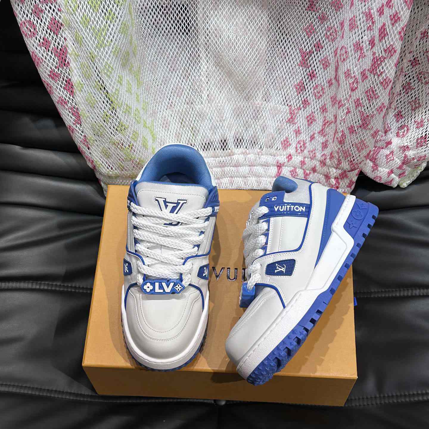 Louis Vuitton LV Trainer Maxi Sneaker   1ACRLE - 