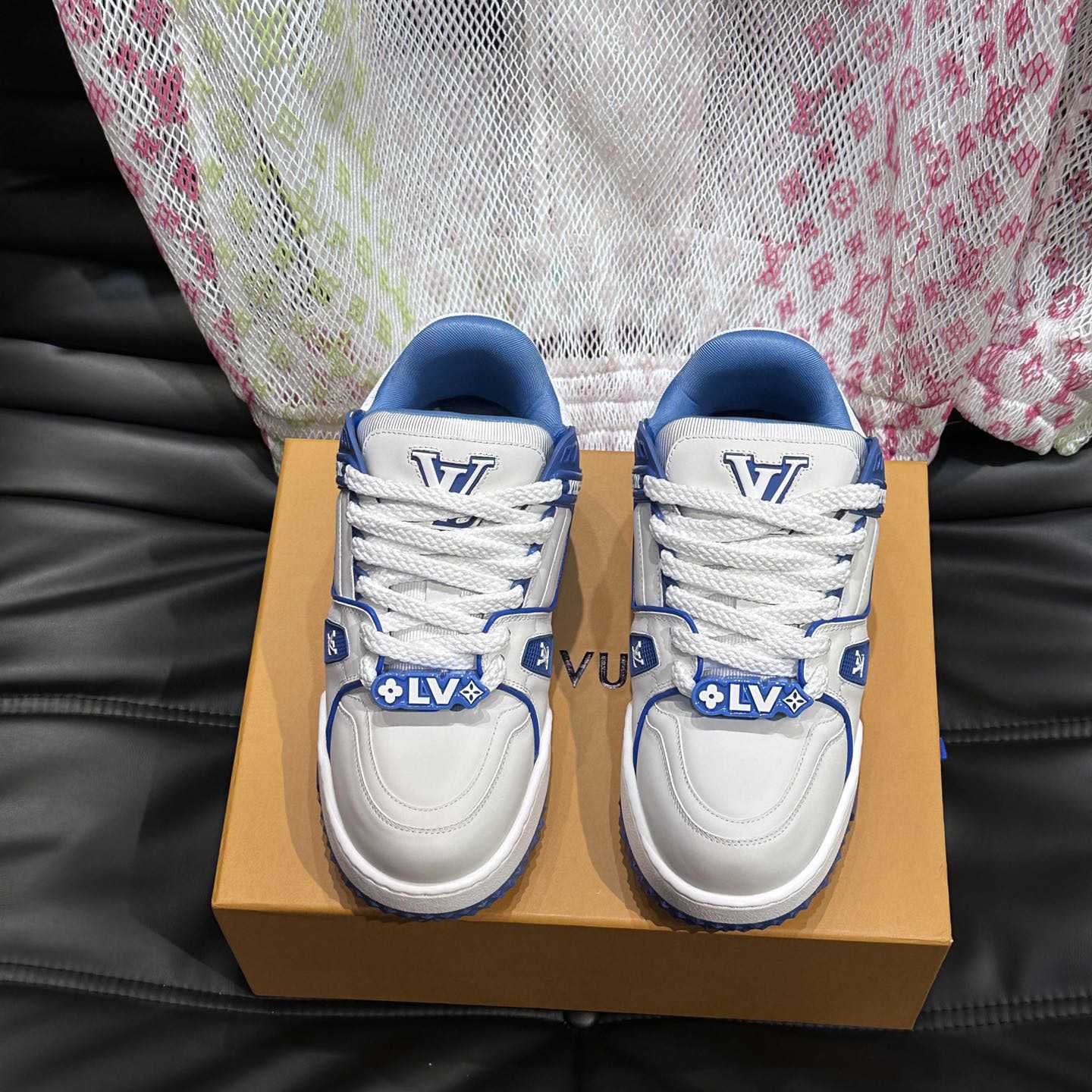 Louis Vuitton LV Trainer Maxi Sneaker   1ACRLE - 