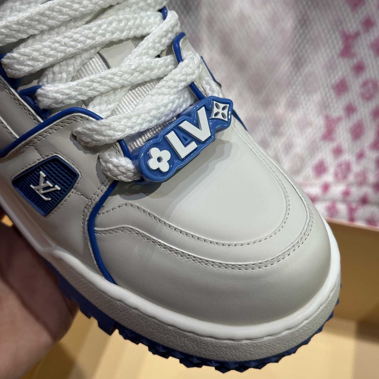 Louis Vuitton LV Trainer Maxi Sneaker   1ACRLE - 