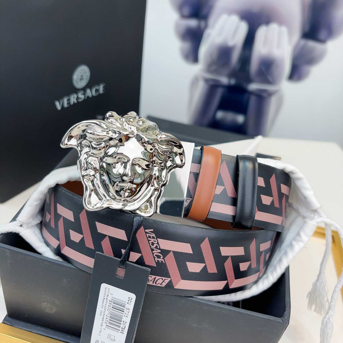 Versace Reversible Leather Belt    40mm - 