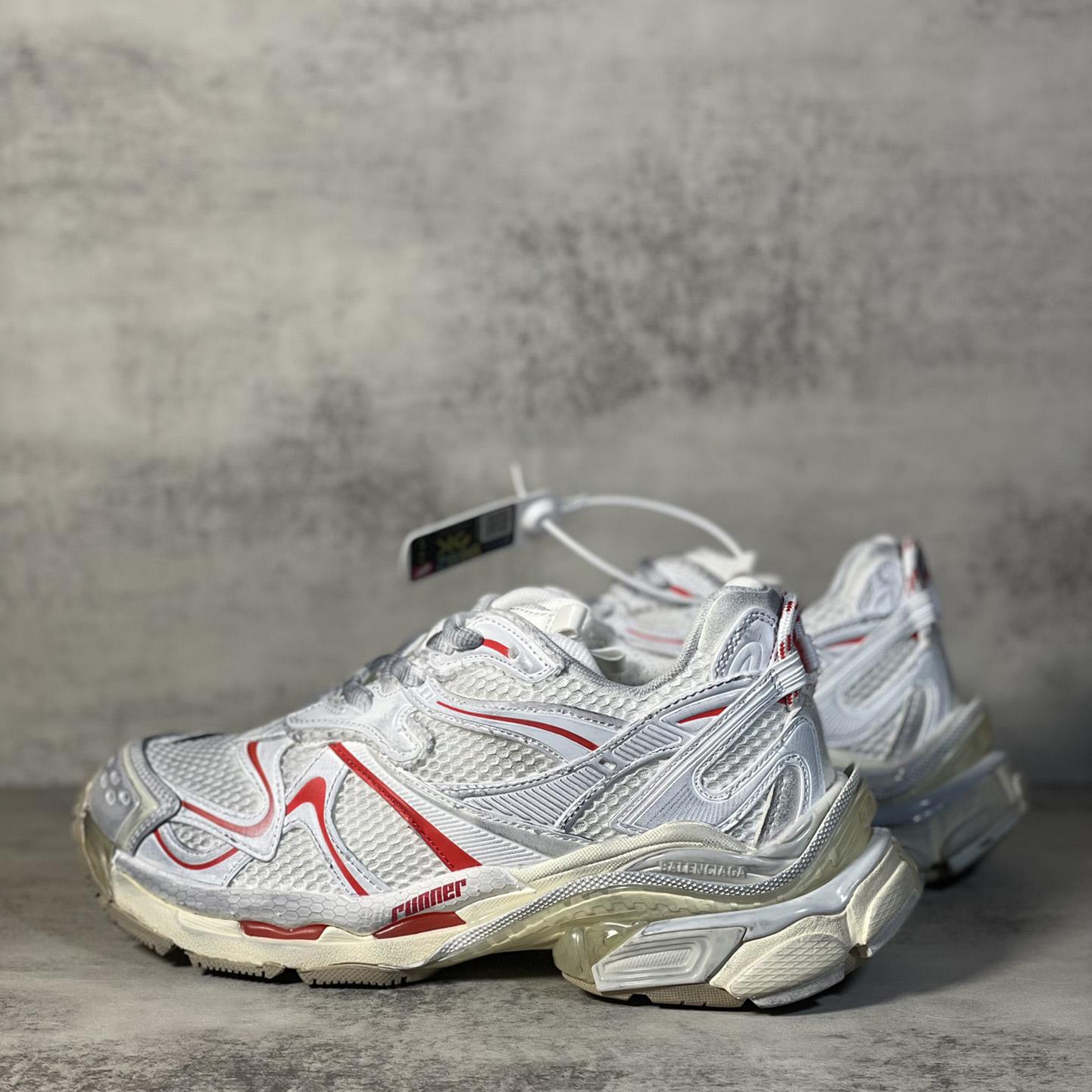 Balenciaga Runner Sneaker  - 