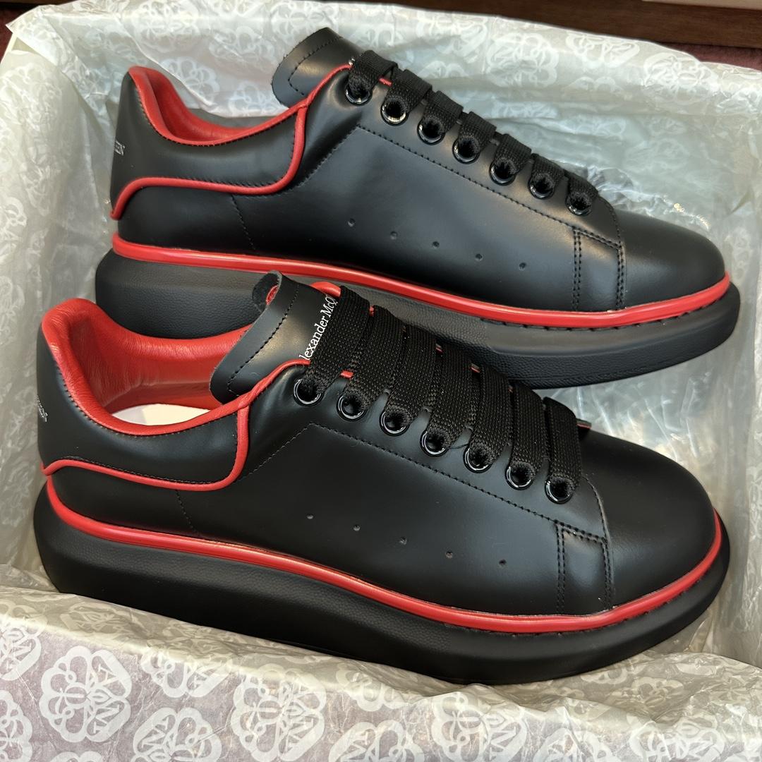Alexander Mqueen Oversized Sneakers - 