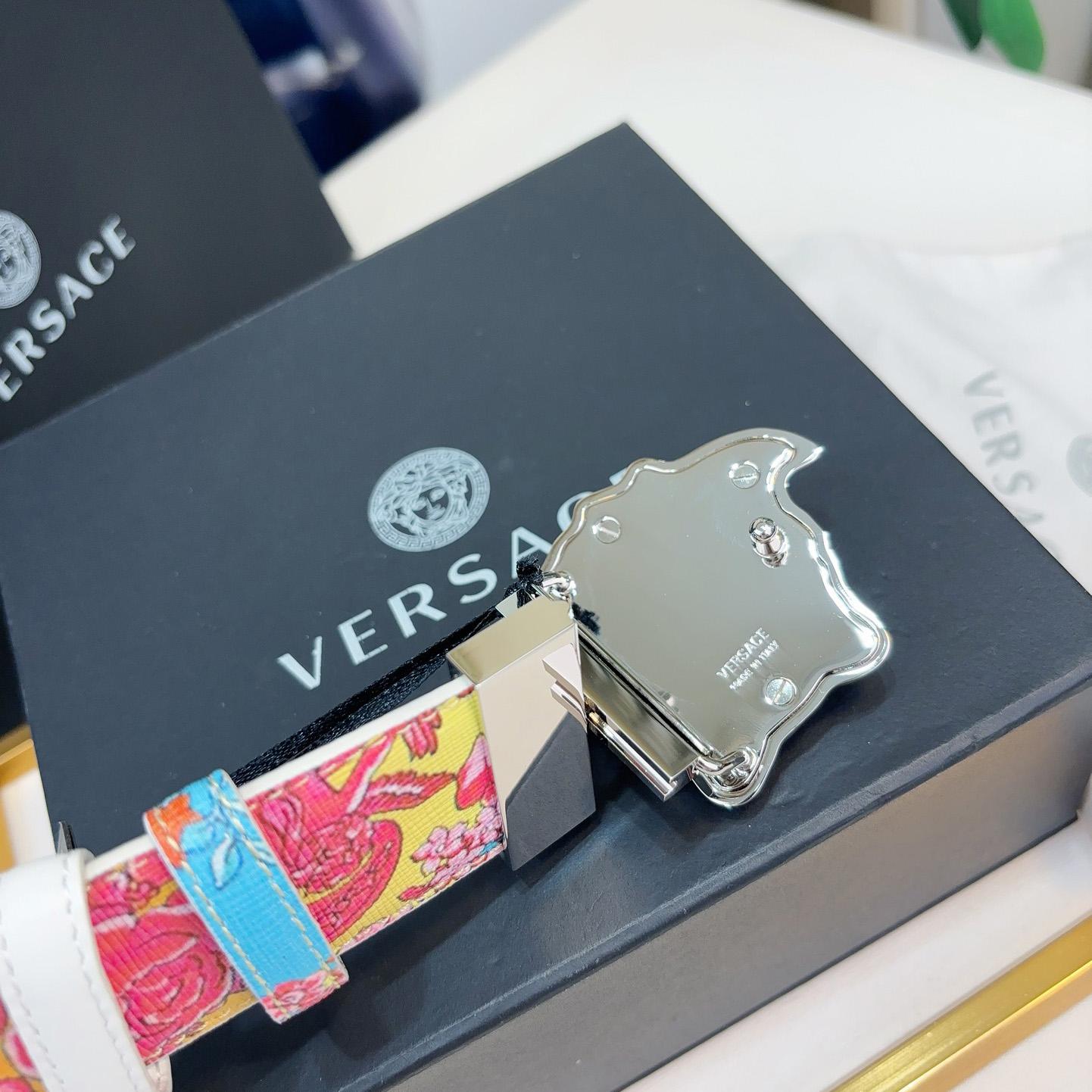 Versace Leather Waist Belt    40mm - 