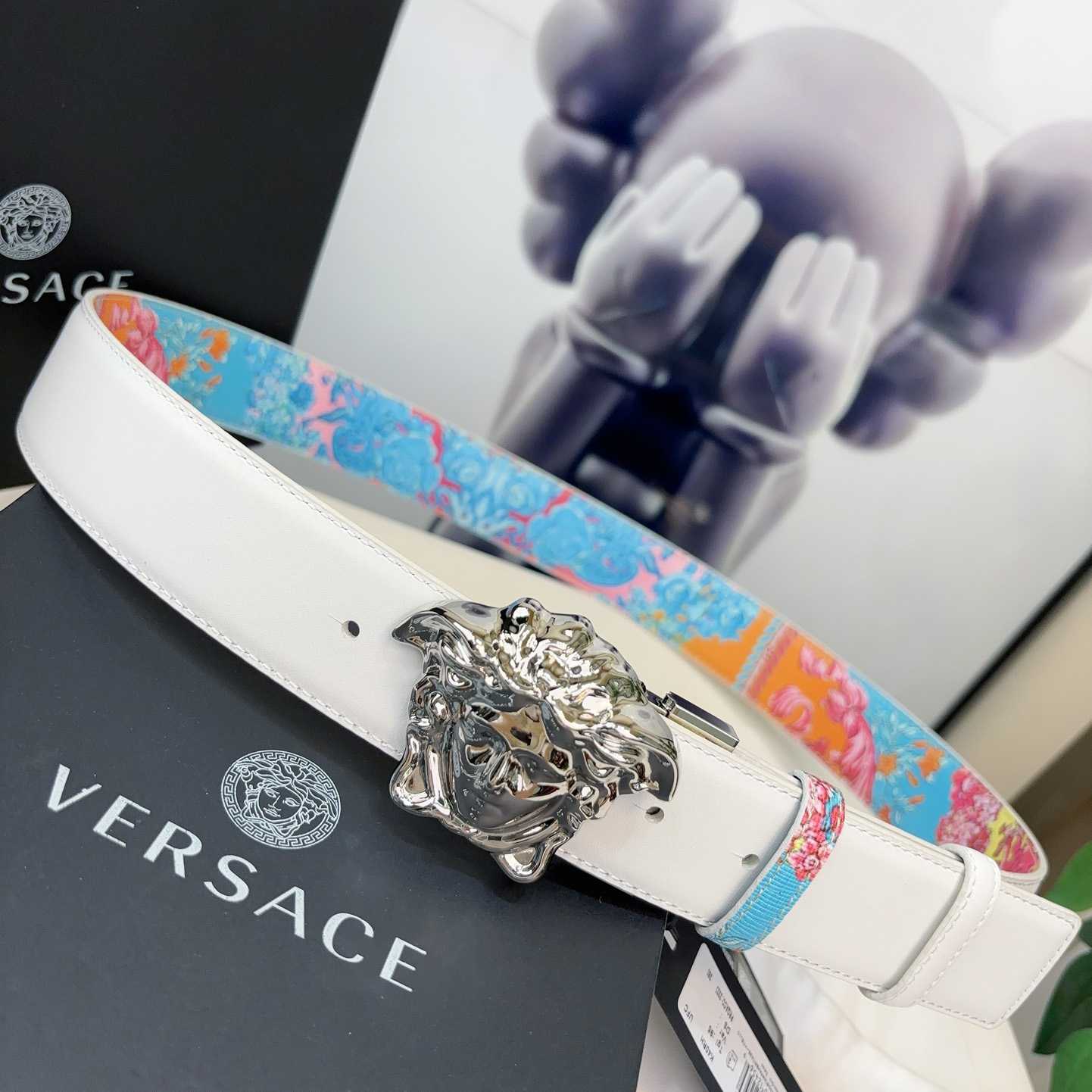Versace Leather Waist Belt    40mm - 