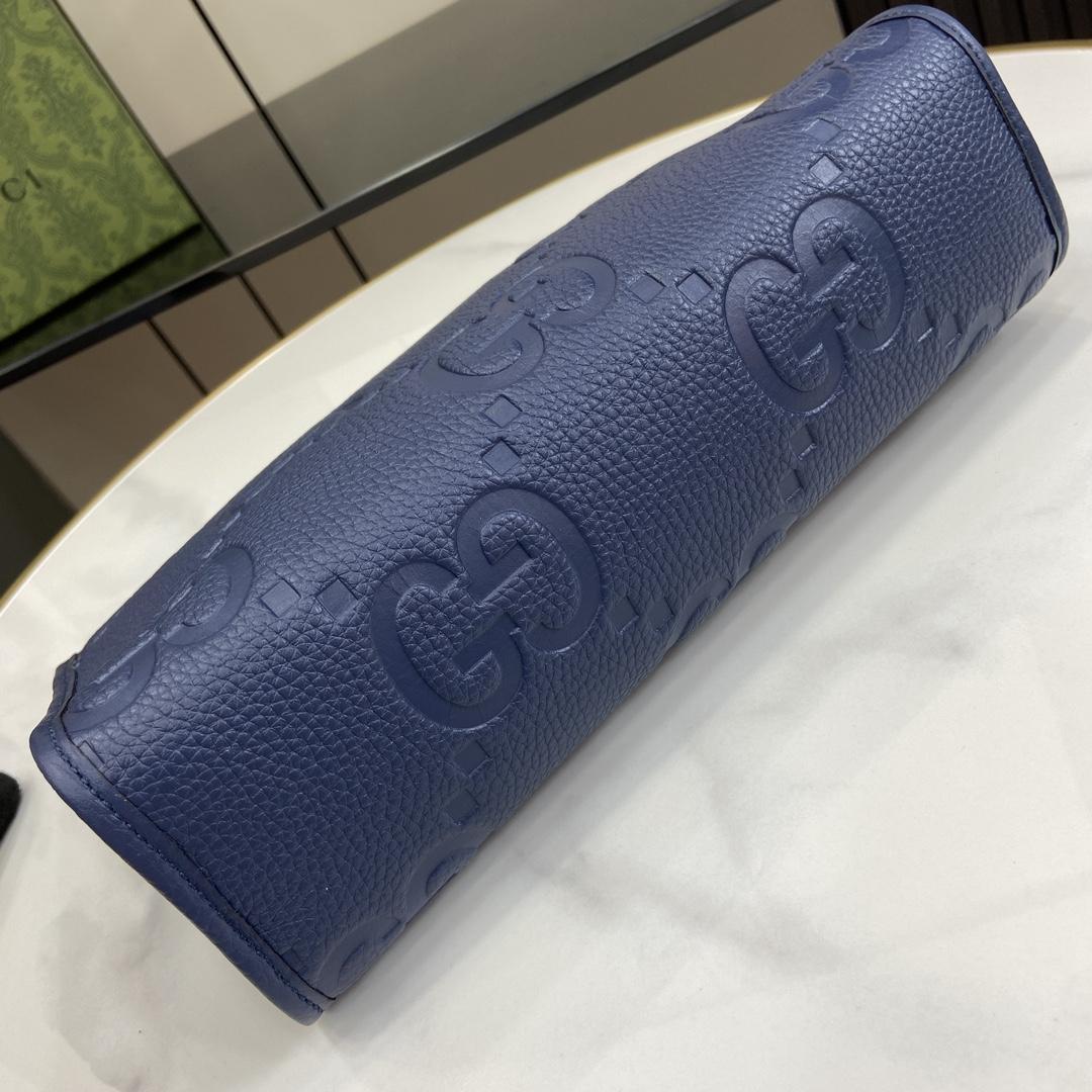 Gucci Jumbo GG Pouch (28.5x 18x 9cm) - 