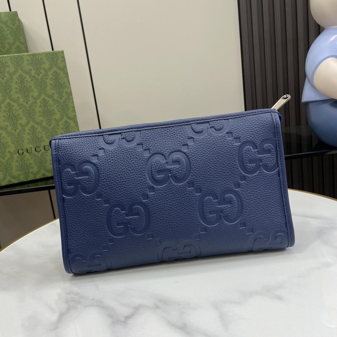 Gucci Jumbo GG Pouch (28.5x 18x 9cm) - 