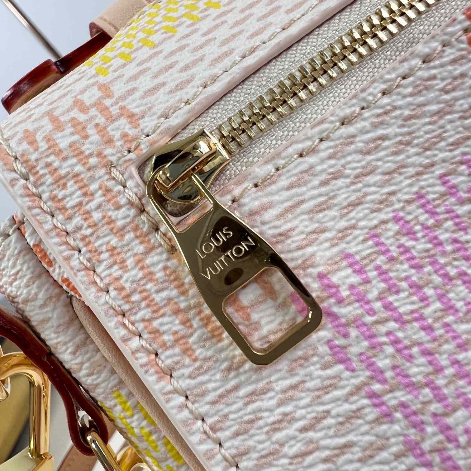 Louis Vuitton Pochette Métis East West    N40749 - 