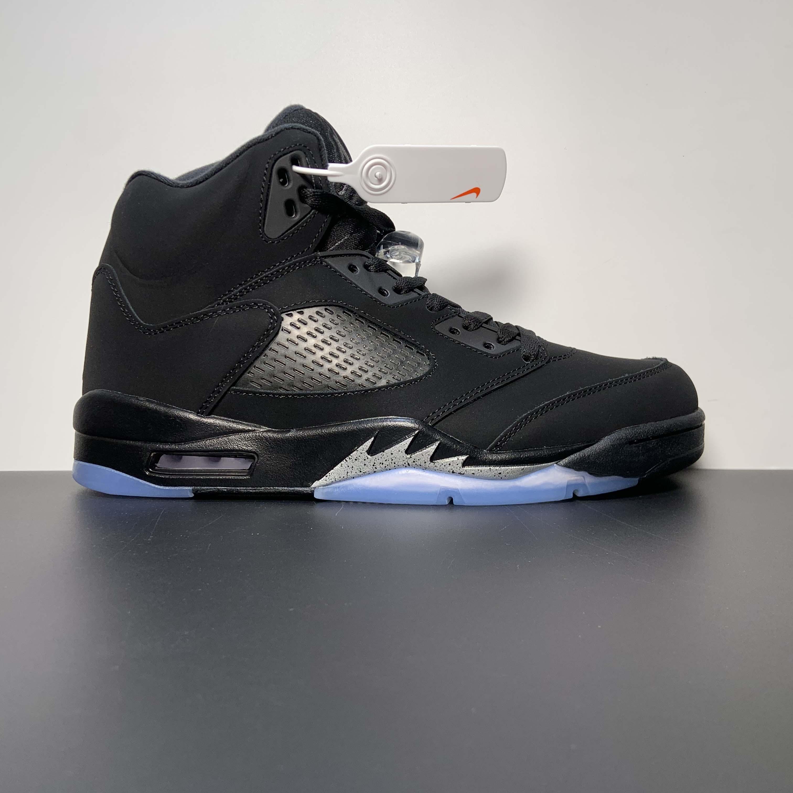Air Jordan 5 Retro"Black Cat” Sneakers    FZ2239-001  - 