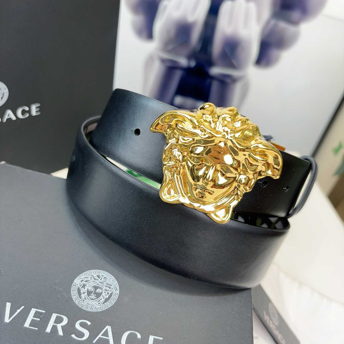 Versace Reversible Leather Belt    40mm - 