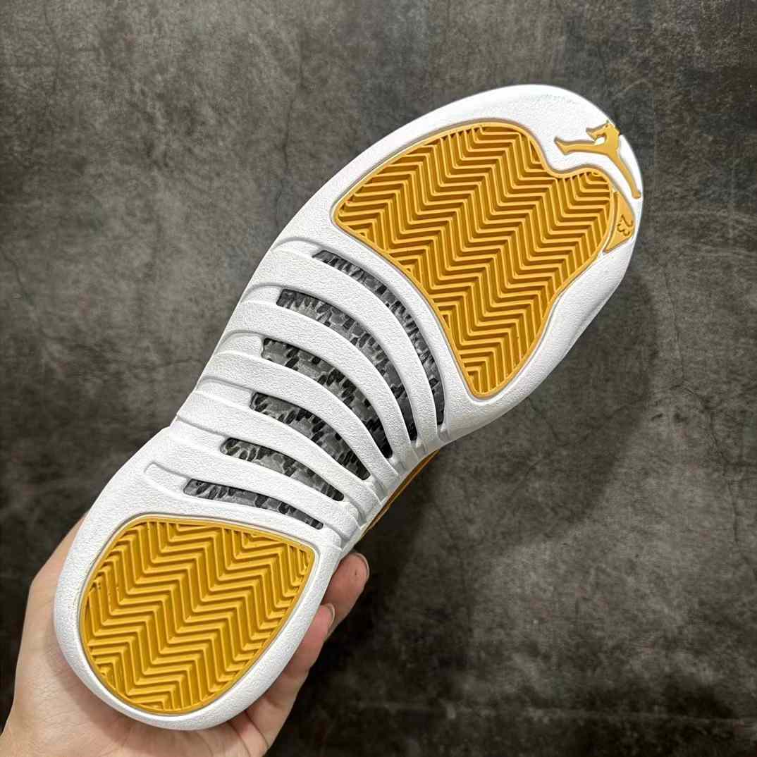 Air  12 Retro "Phantom" Sneaker      FD9101-007 - 
