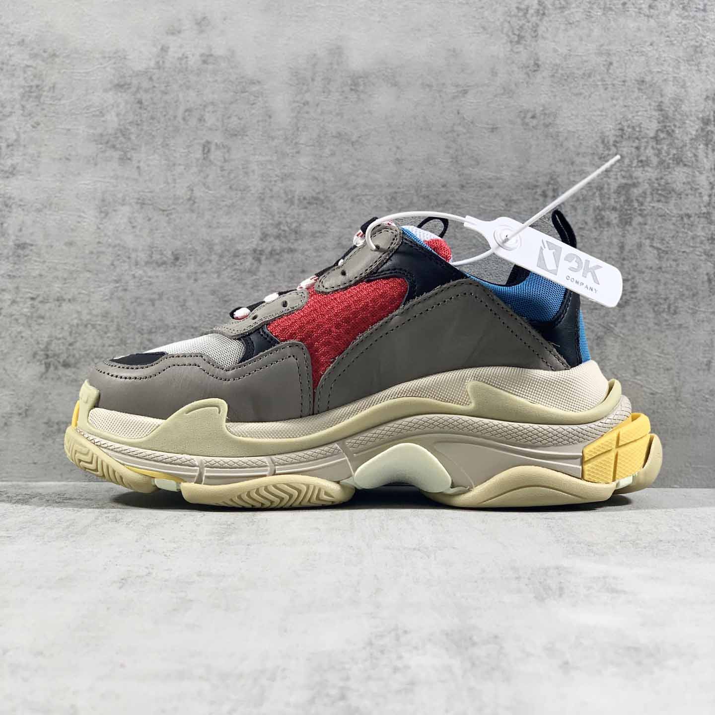 Balenciaga Triple S Sneaker  - 