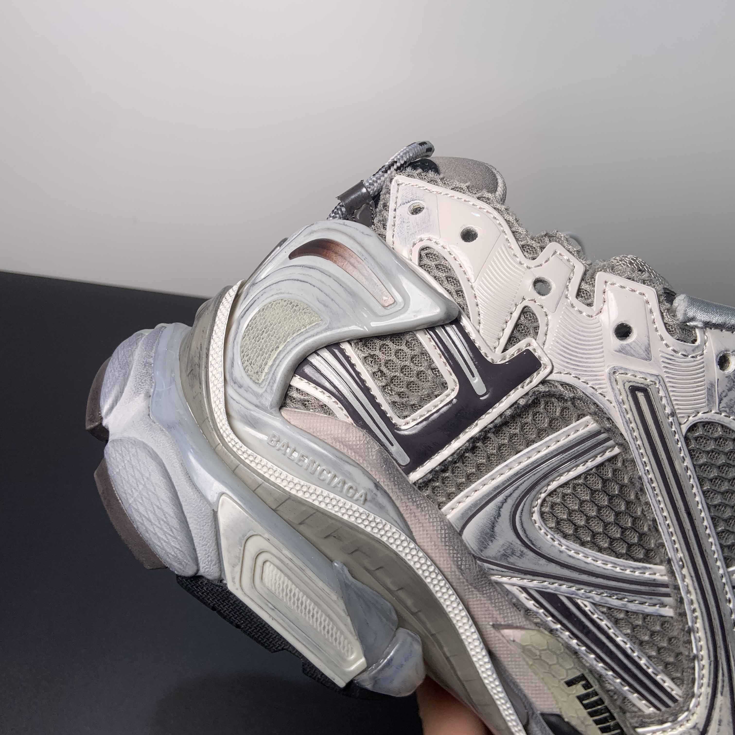 Balenciaga Runner Sneaker  - 
