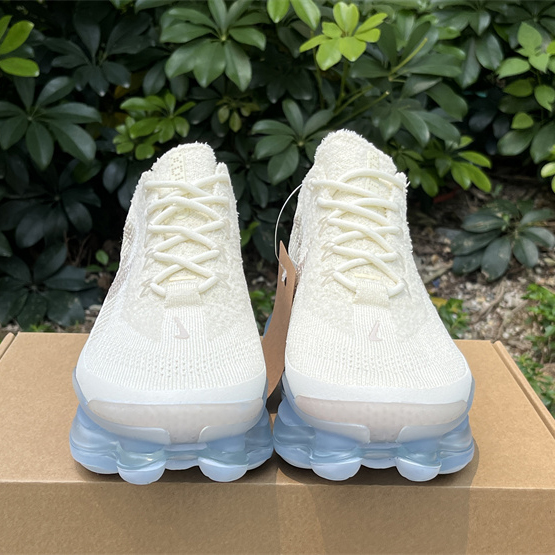 Nike Air Max Scorpion Sneaker      DJ4702-101  - 