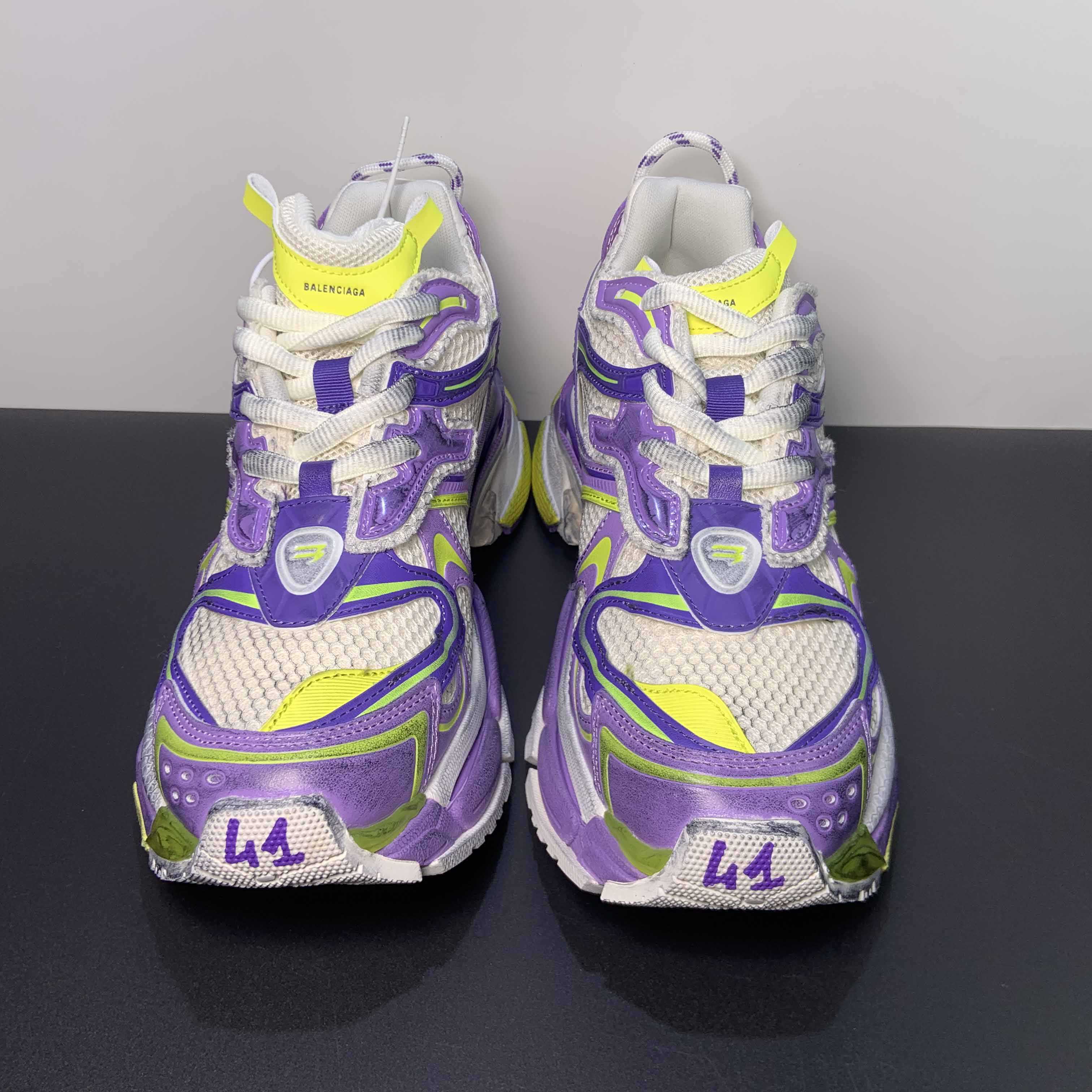 Balenciaga Runner Sneaker  - 