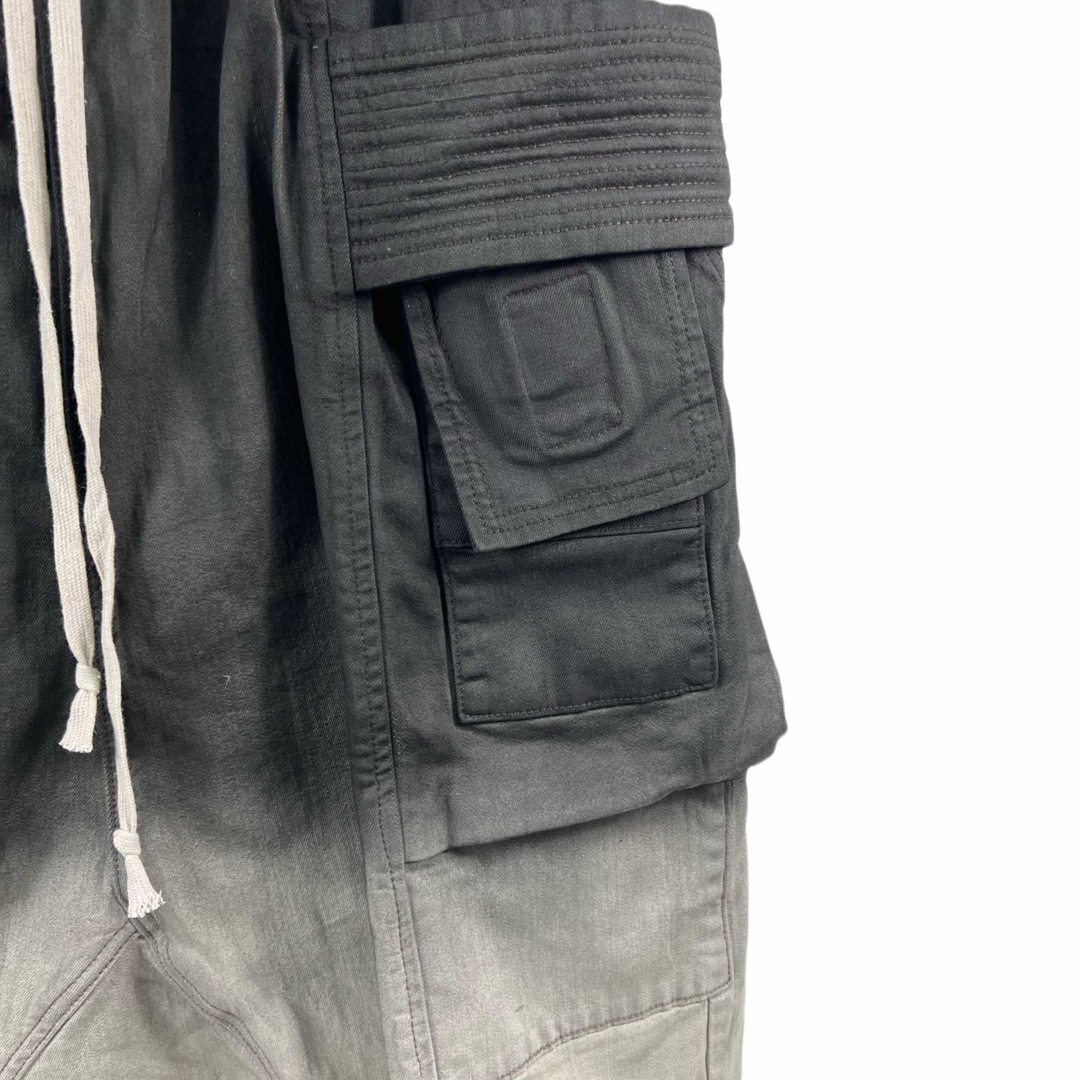 Rick Owens Creatch Degradé Cargo Shorts - 