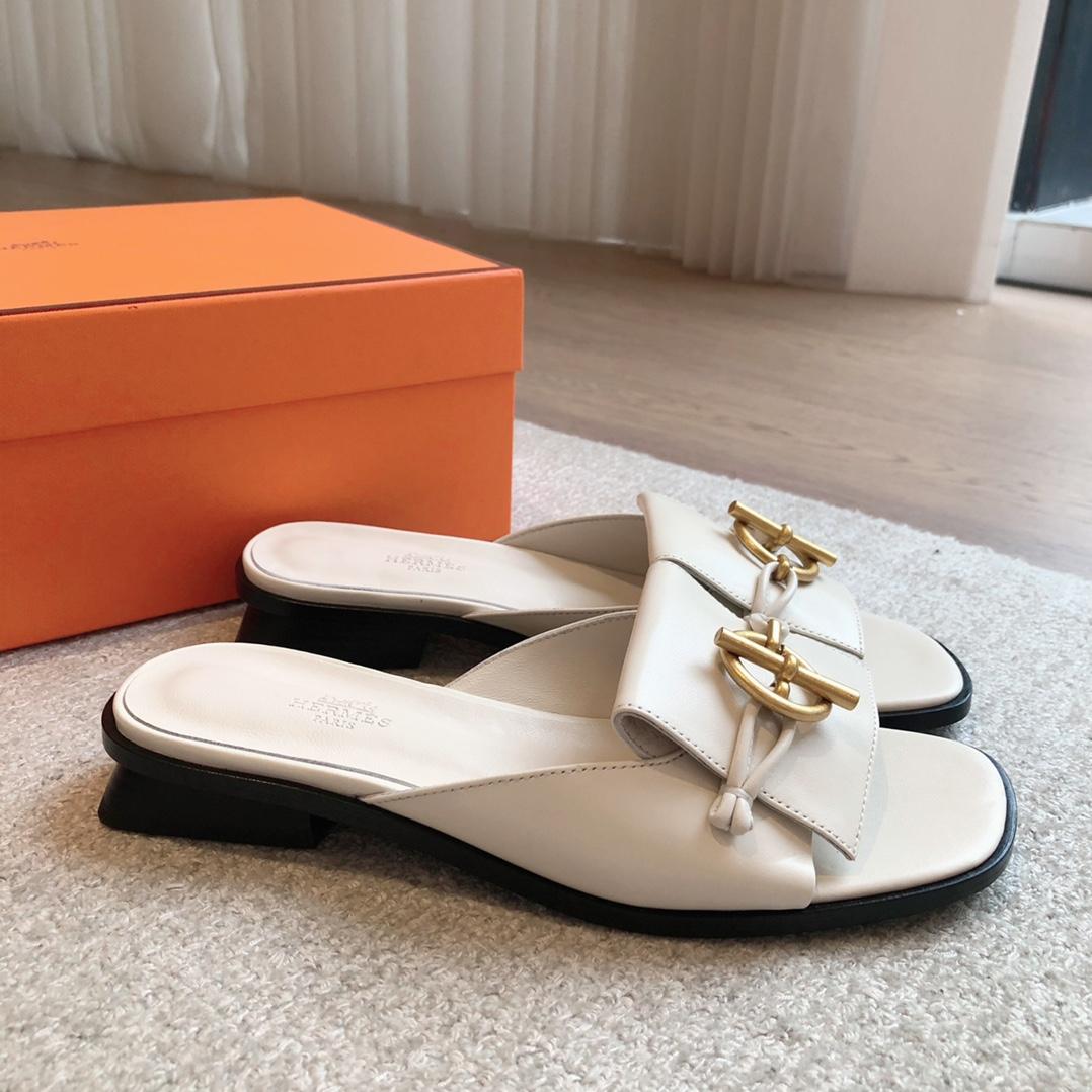 Hermes Isle Sandal - 
