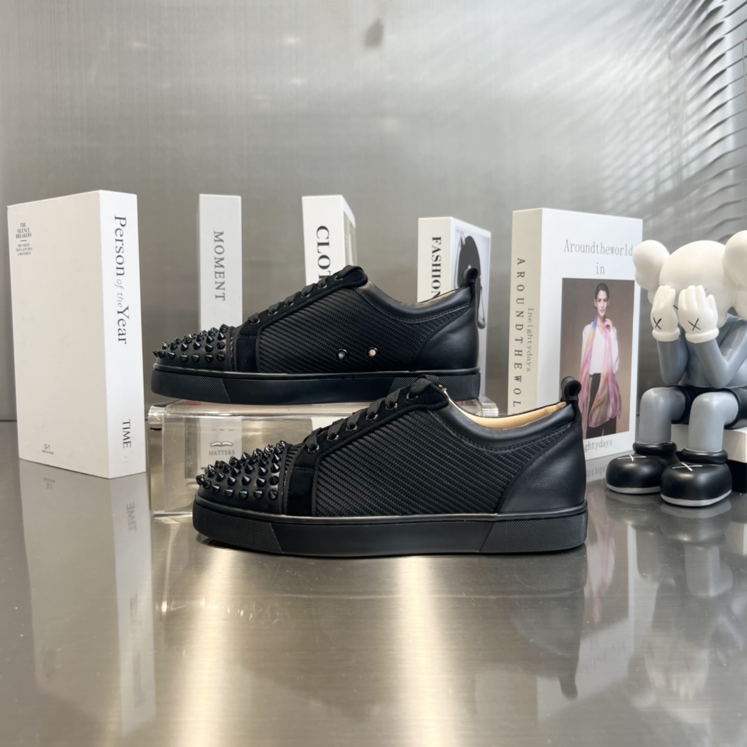 Christian Louboutin Sneakers - 