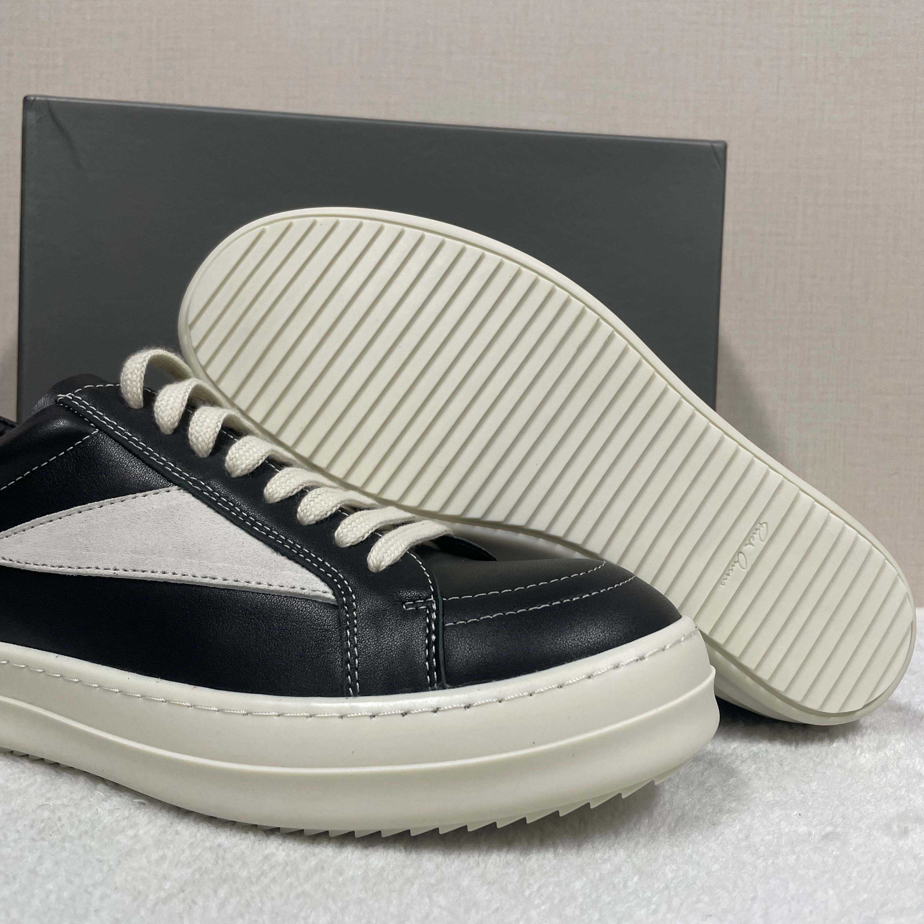 Rick Owens Low-Top Sneakers - DesignerGu