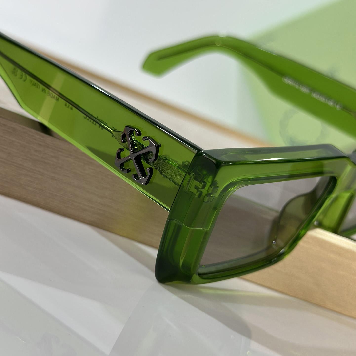 Off White Moberly Sunglasses      OERl114 - 