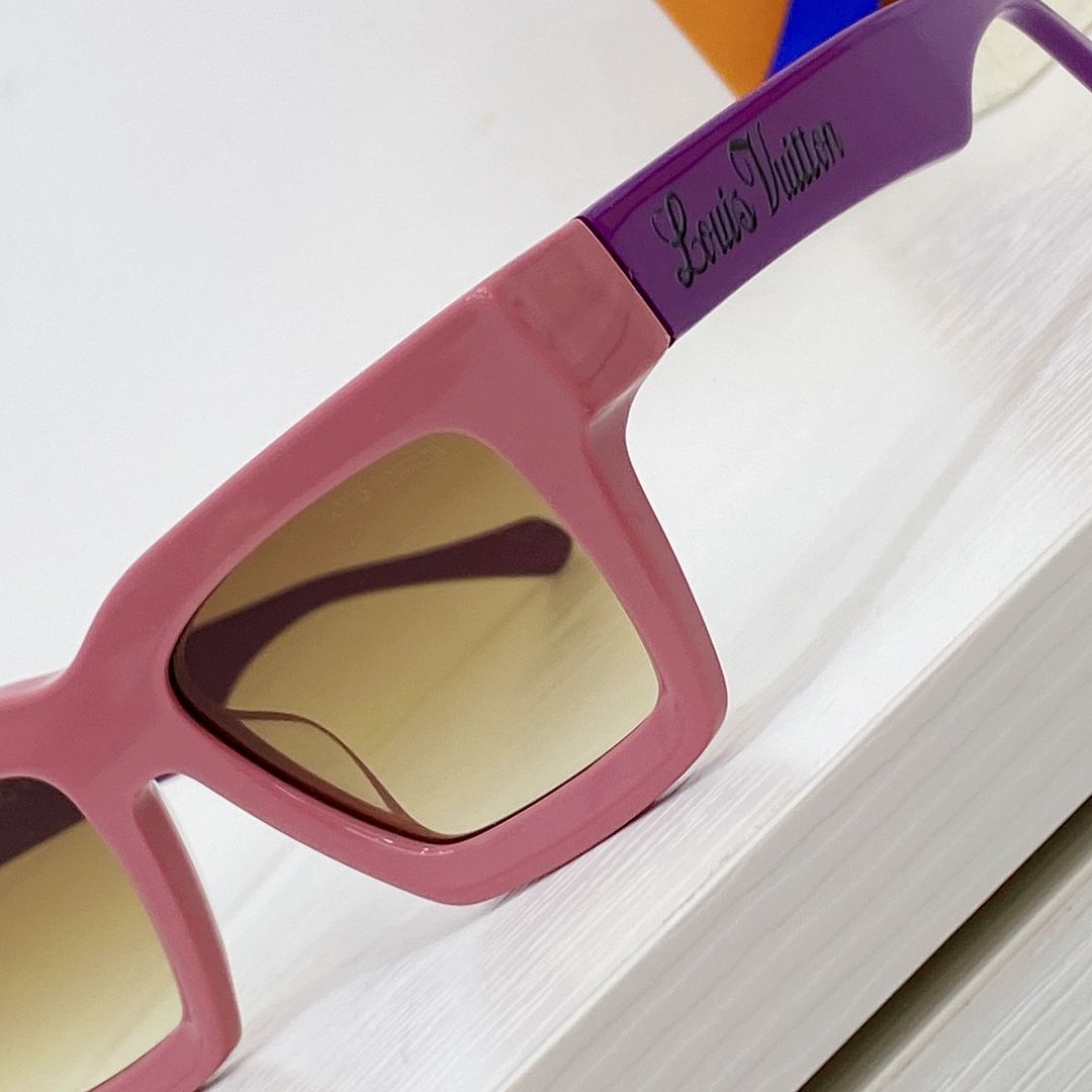 Louis Vuitton Sunglasses  Z1556E - 