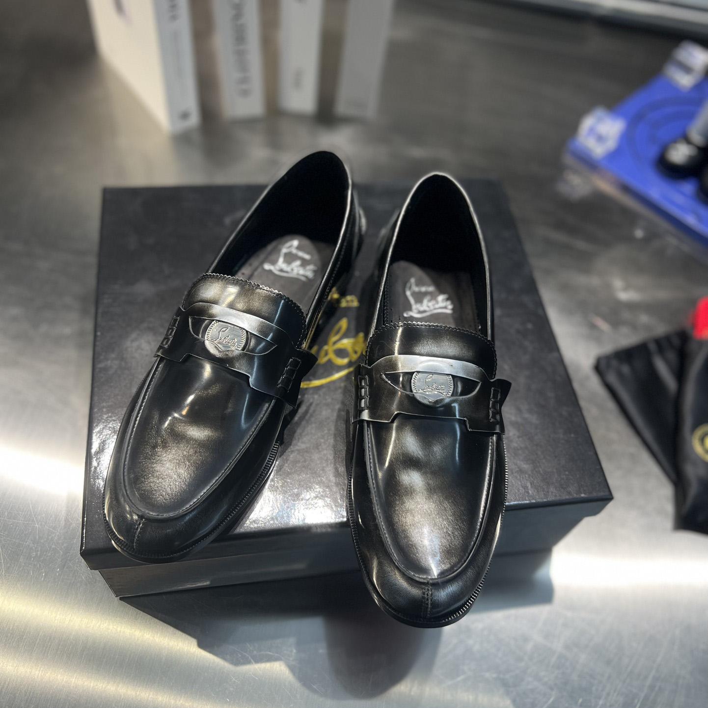 Christian Louboutin Loafers - Patent calf leather - Black  - 