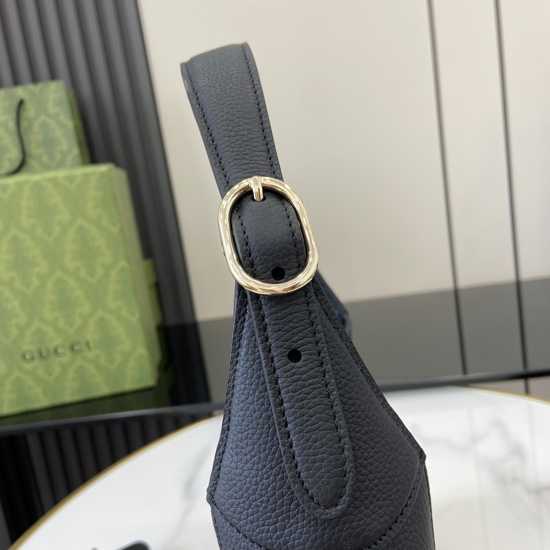 Gucci Jackie 1961 Small Shoulder Bag - 