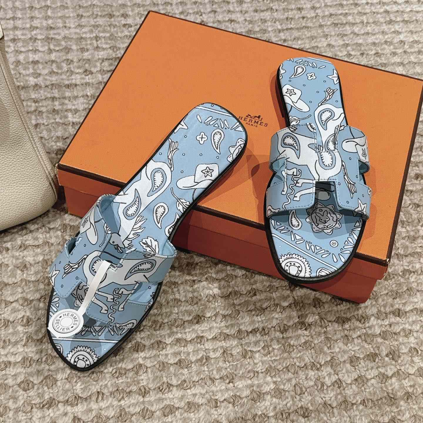 Hermes Oran Sandal - 