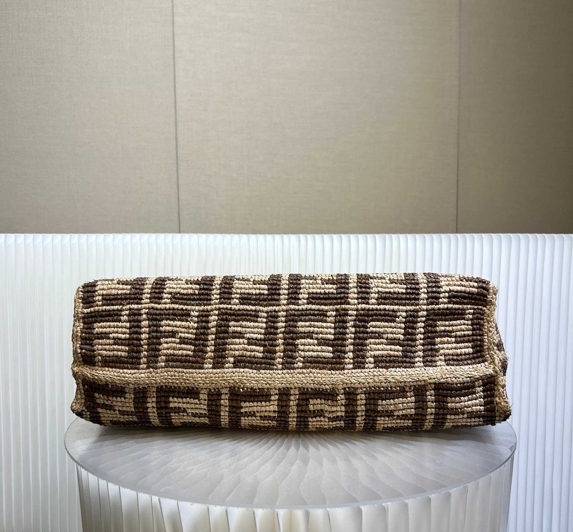 Fendi Roll Brown FF Raffia Crochet Shopper (35-32-19.5cm) - 