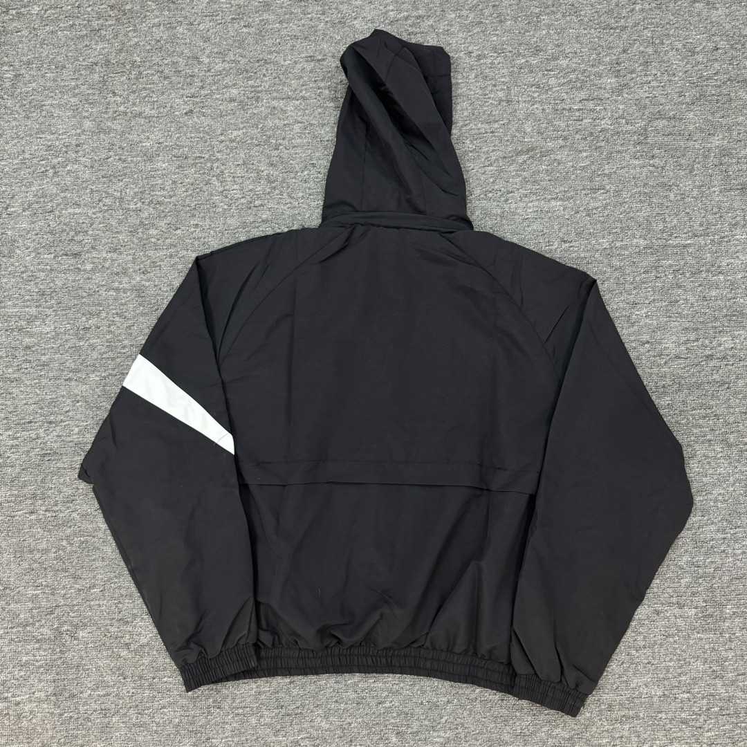 Nike Hooded Jacket - 