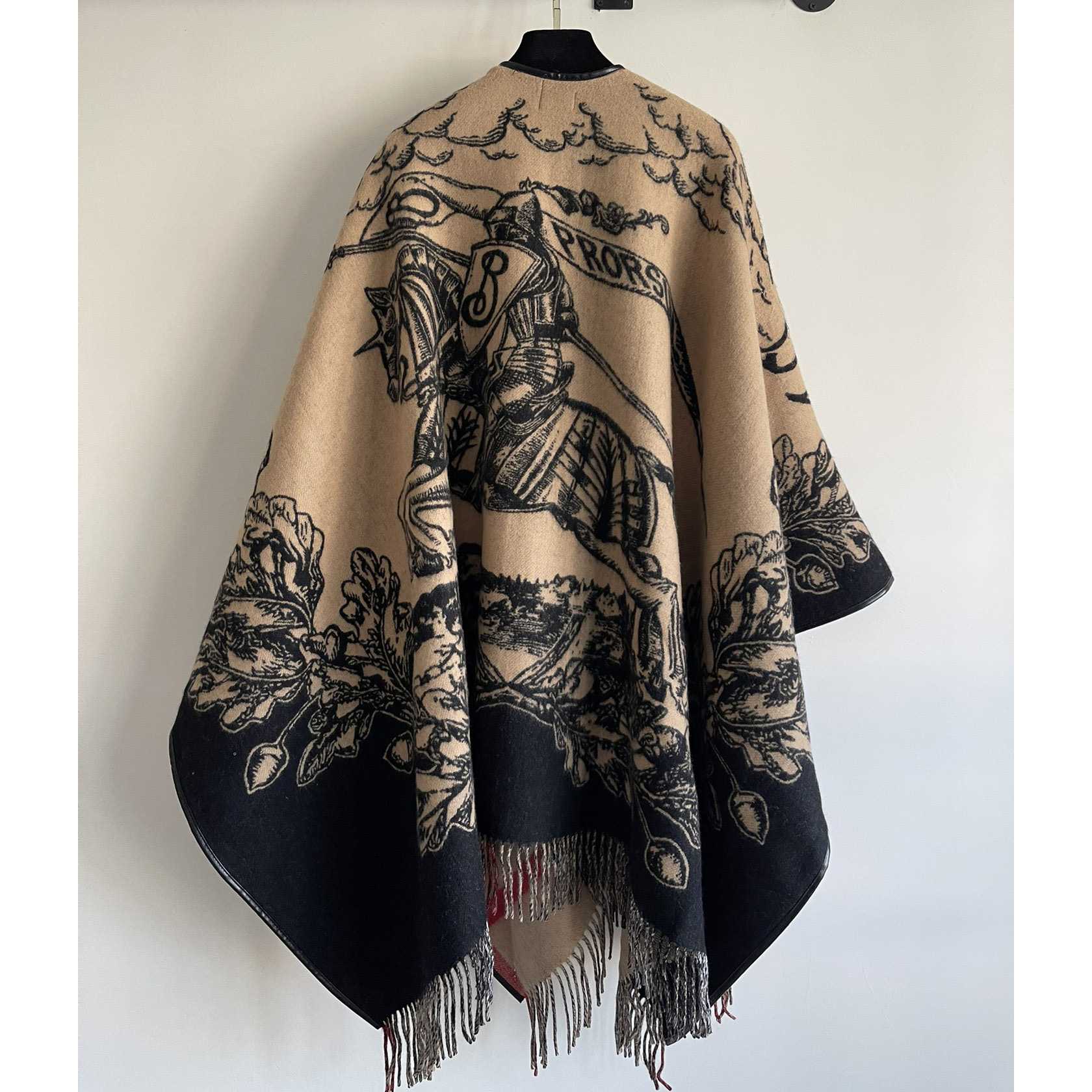 Burberry Poncho - 