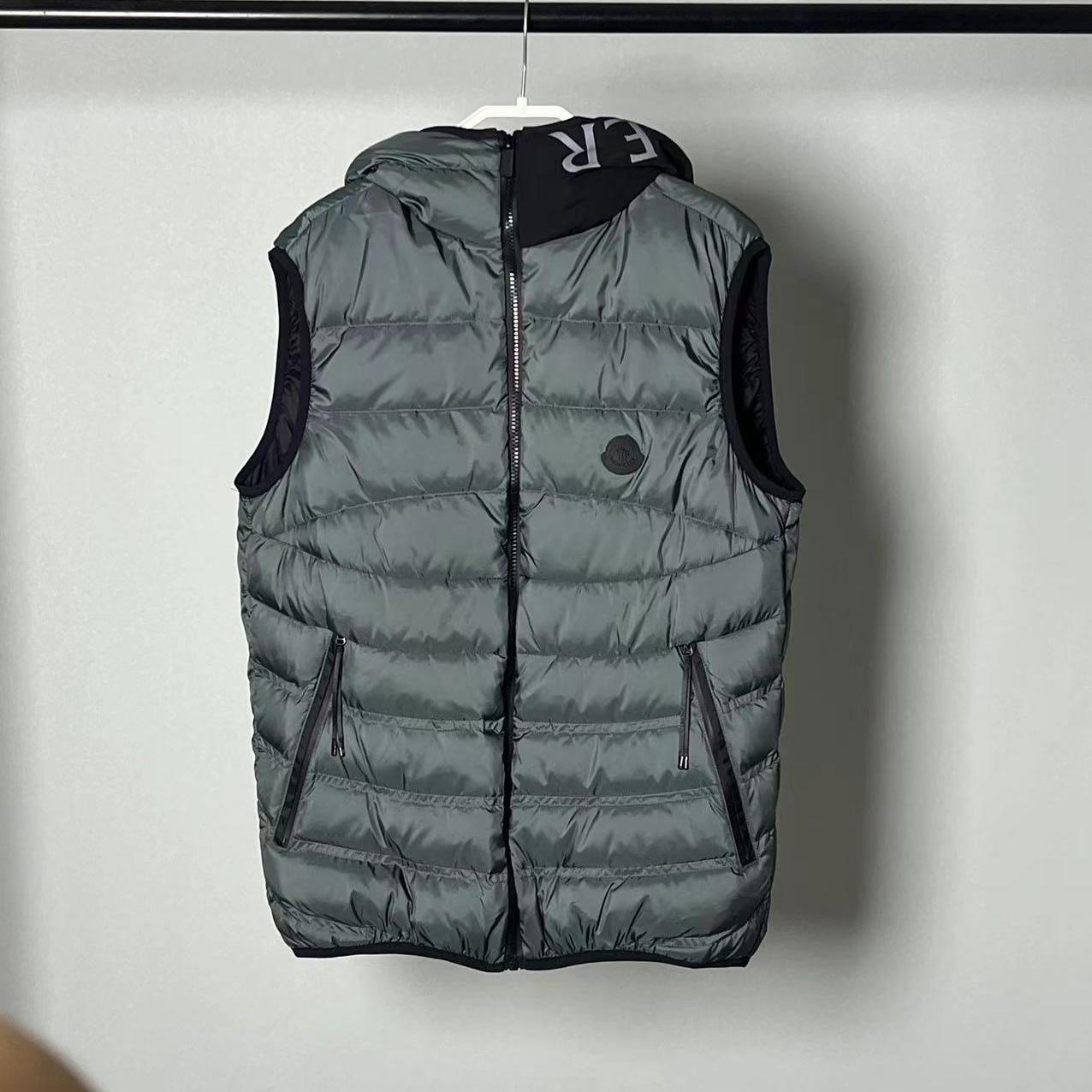 Moncler Nubiera Down Vest - 