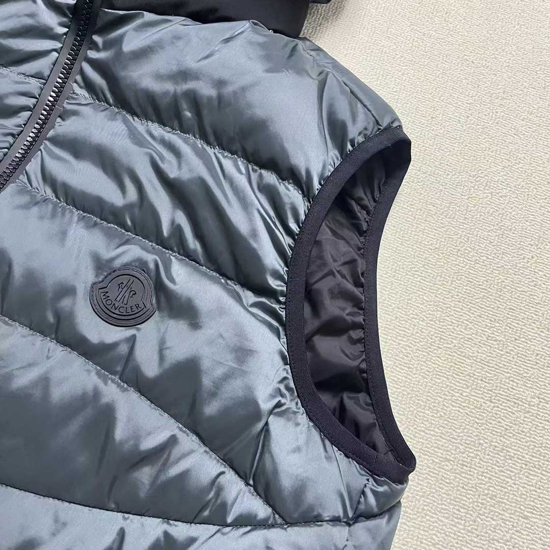 Moncler Nubiera Down Vest - 