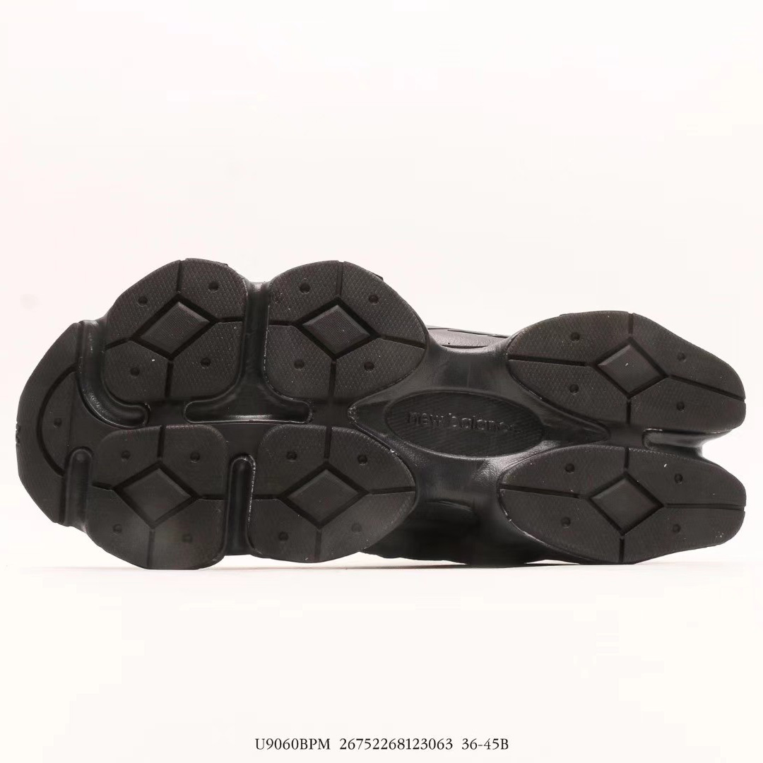 New Balance NB 9060  “Triple Black”  Sneakers      U9060BPM - 