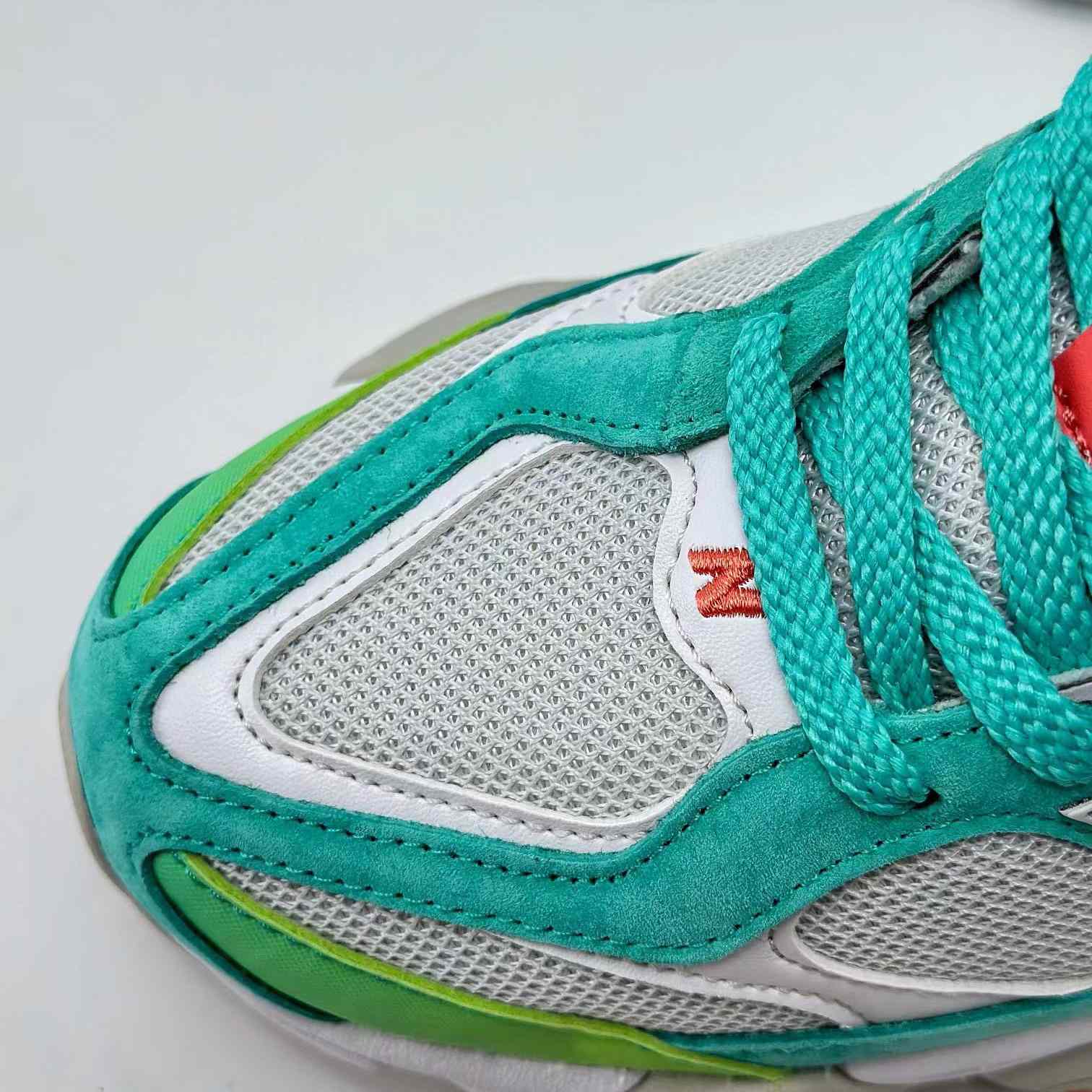 Joe Freshgoods x New Balance Sneakers      U9060DBTXQ - 