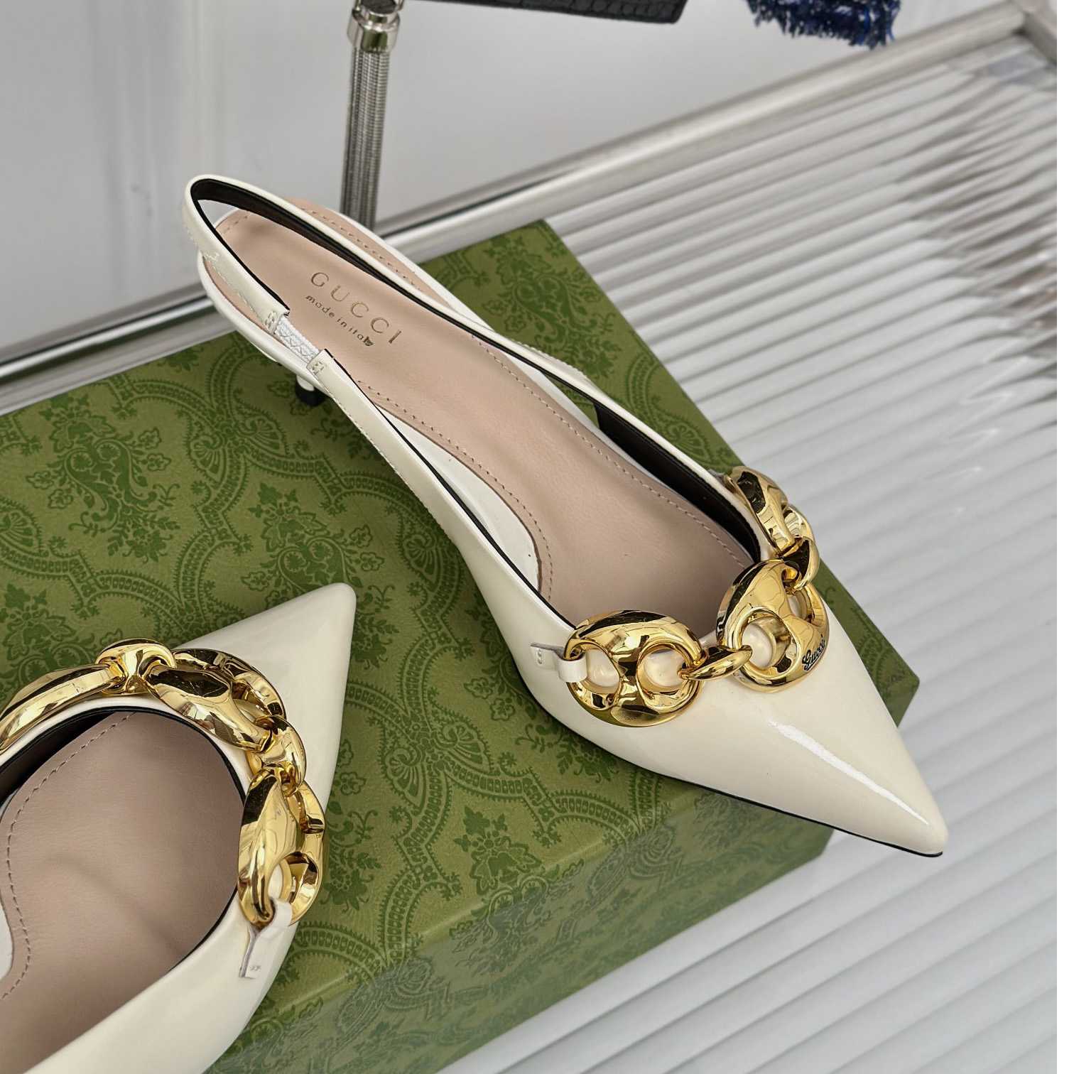 Gucci Women's Slingback With Marina Chain  - 