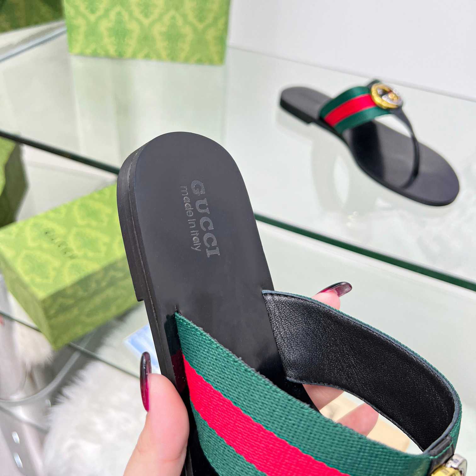 Gucci Women's Thong Sandal With Horsebit  - 