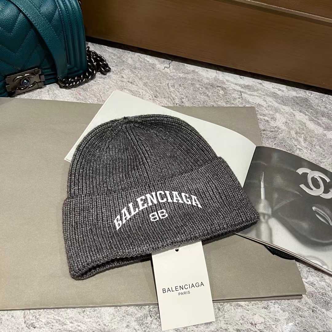 Balenciag Beanie  - 