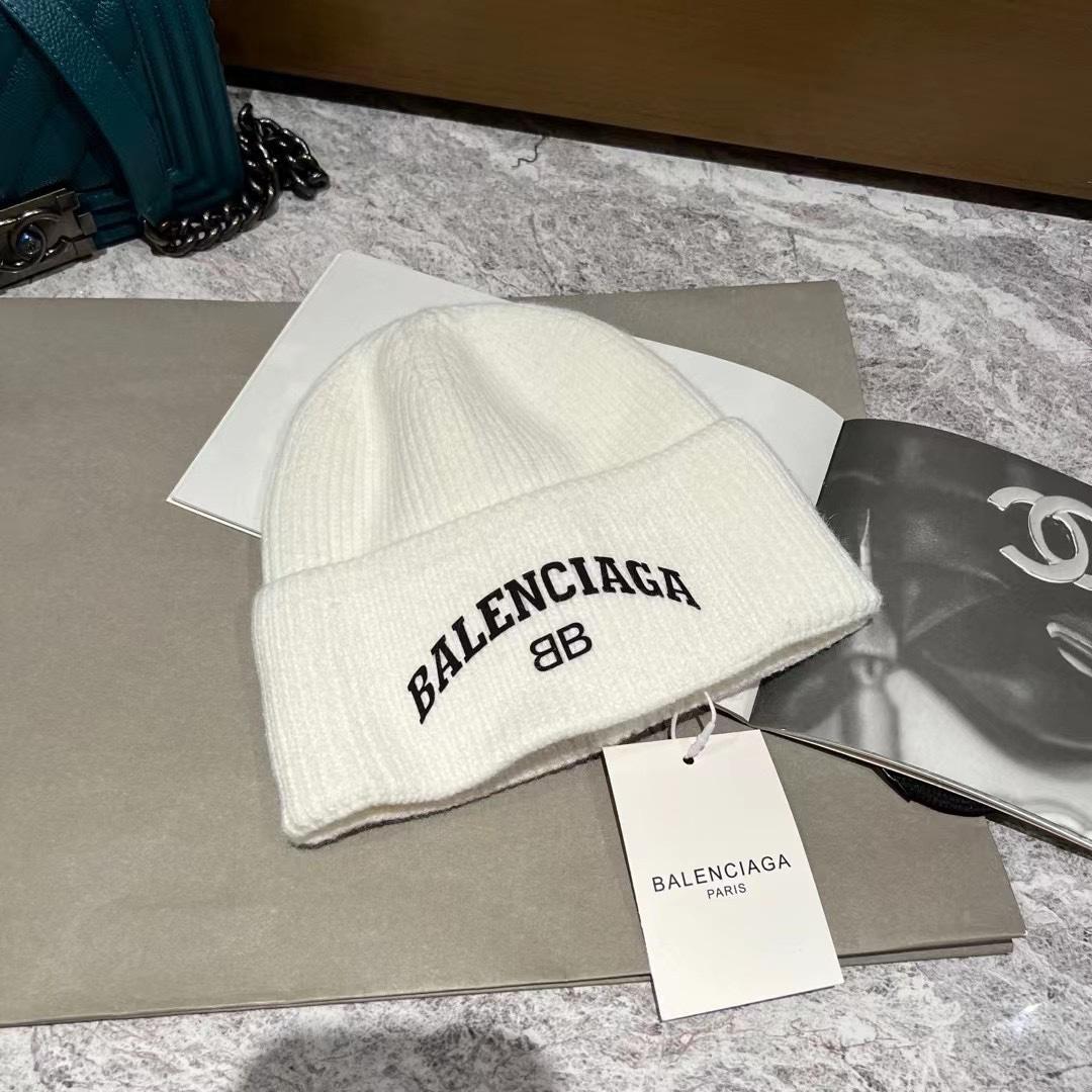 Balenciag Beanie  - 