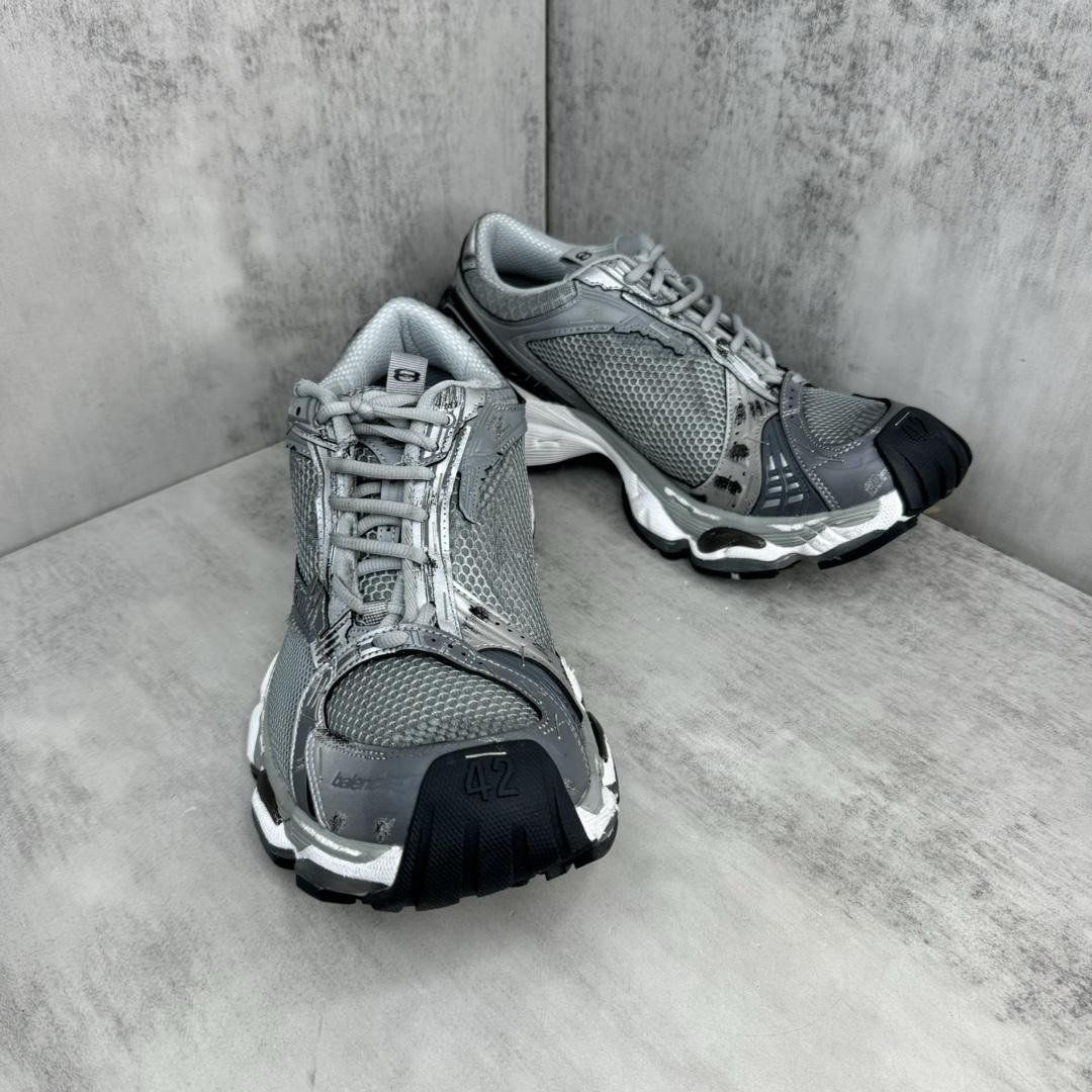 Balenciaga Stapler Sneaker In Beige/grey  - 