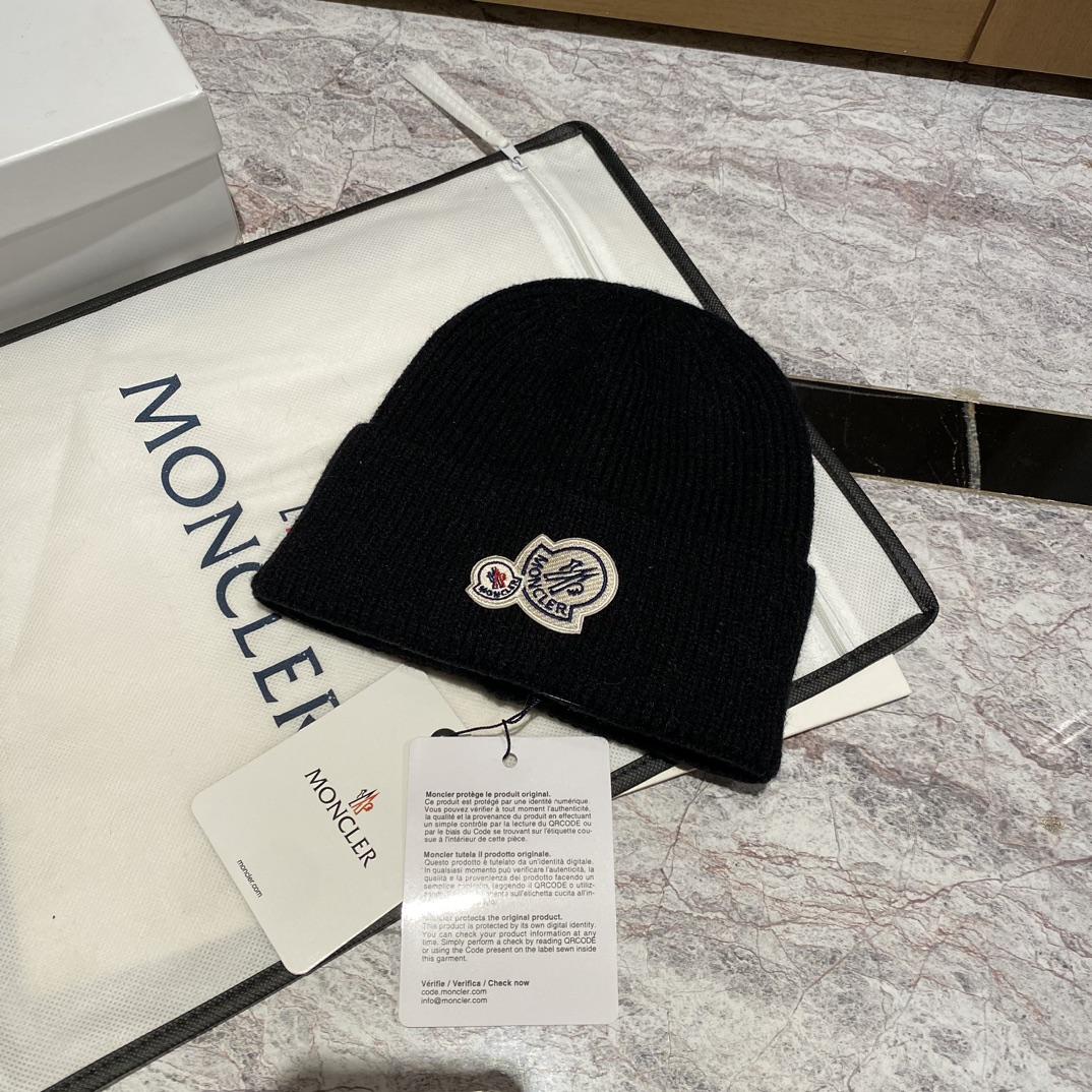 Moncler Beanie  - 
